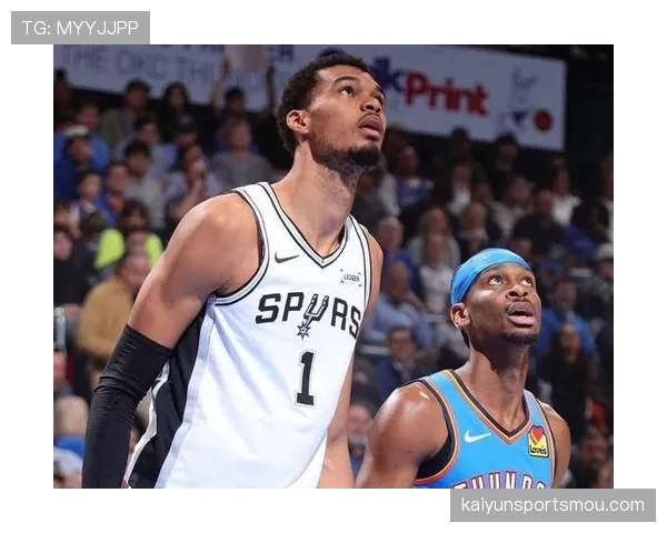 谢伊·吉尔杰斯-亚历山大突破高效得分拉开与同位置球员差距