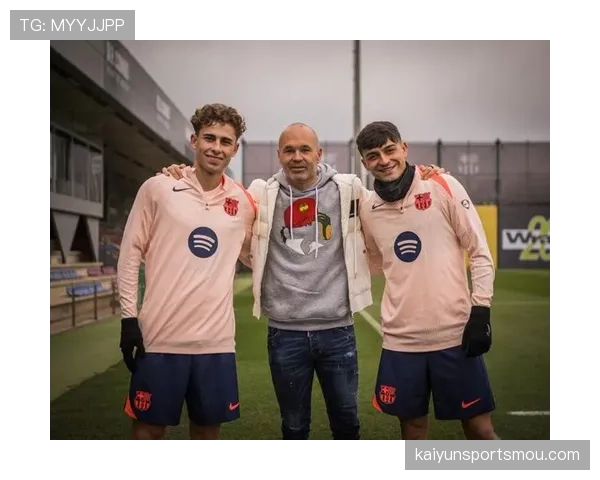 佩德里与伊涅斯塔组织核心角色及战术影响力对比分析